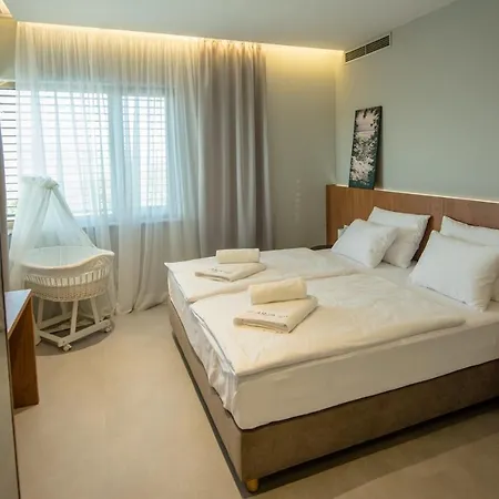 Villa Fire A Luxury In Imotski, Wellness Oasis Zmijavci