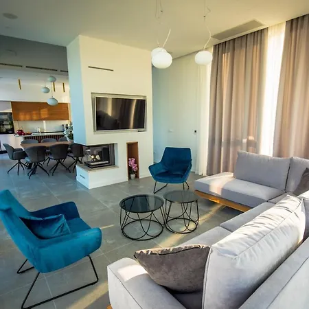 Fire A Luxury In Imotski, Wellness Oasis Villa *