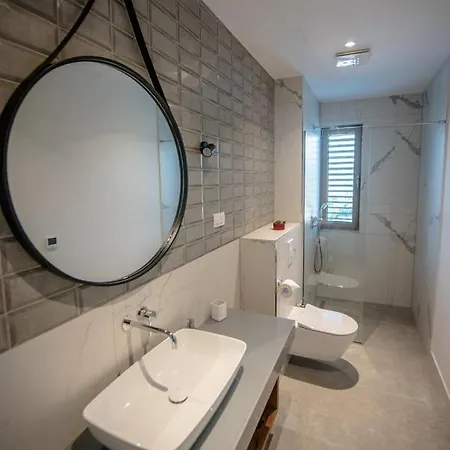 Fire A Luxury In Imotski, Wellness Oasis Villa